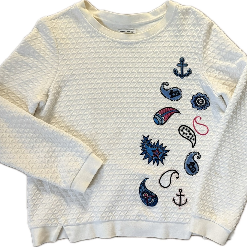 Frankie Morello White Textured Garment